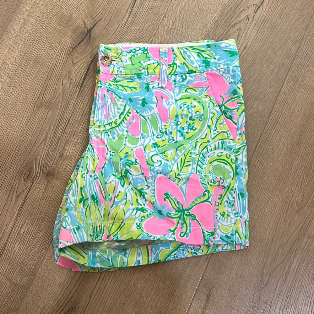GUC women’s Lilly Pulitzer Callahan shorts size 10